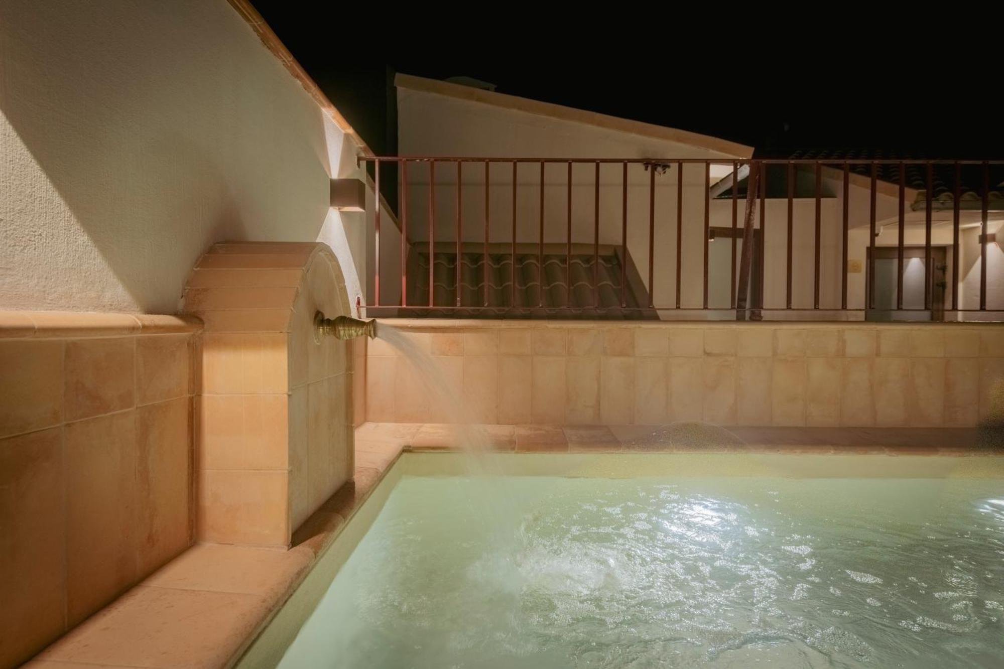 Lirium Casa Patio 호텔 세비야 외부 사진